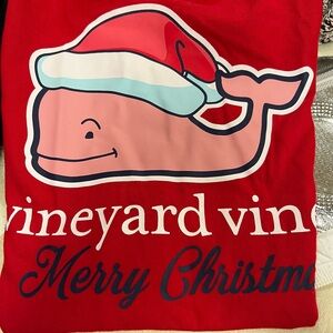 NWT vineyard vines red T-shirt